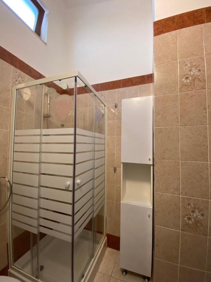Apartments Natasa Punat Exterior photo